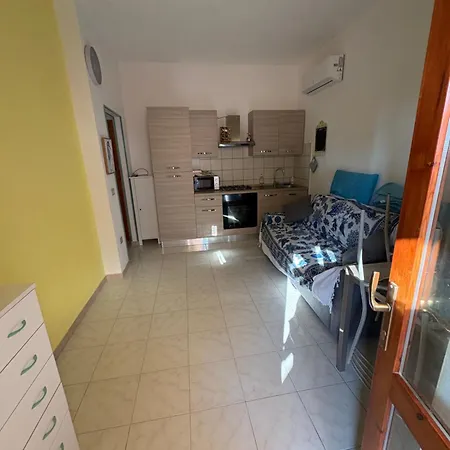 Casa Lucia Agrustos